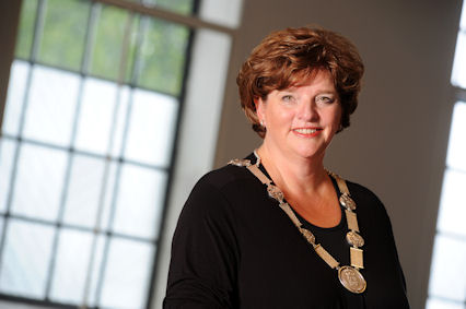 Burgemeester Rianne Donders-de Leest